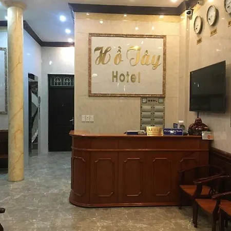 Ho Tay Hotel