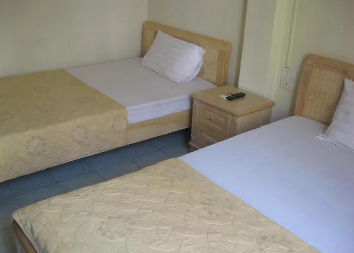 Hotel Ho Tay Hạ Long